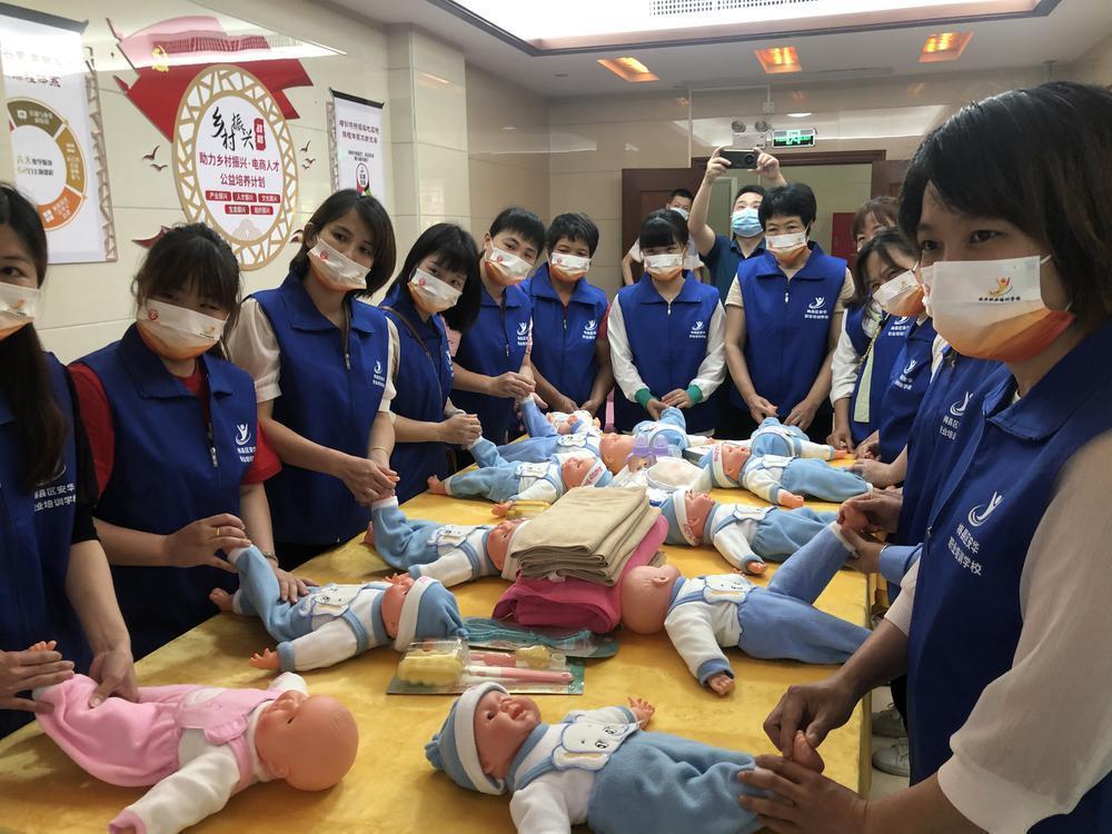 19b2-3bca3abf3199dae8790f21d2ef23137b.jpg