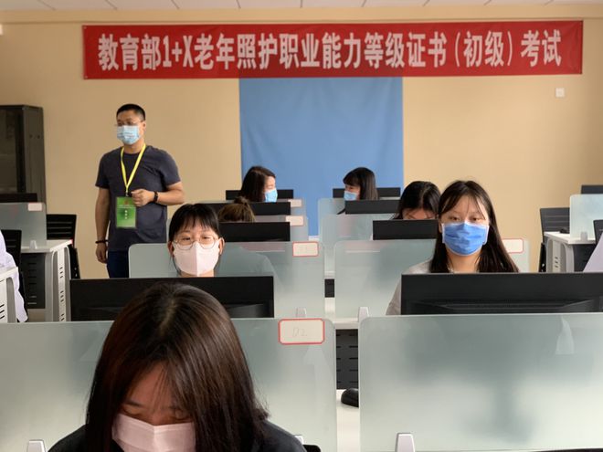 下载.jpg